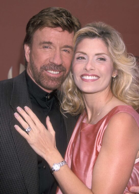 Chuck Norris and Gena O'Kelley at the First Annual World Stunt Awards in Santa Monica, 2001 | Source: Getty Images