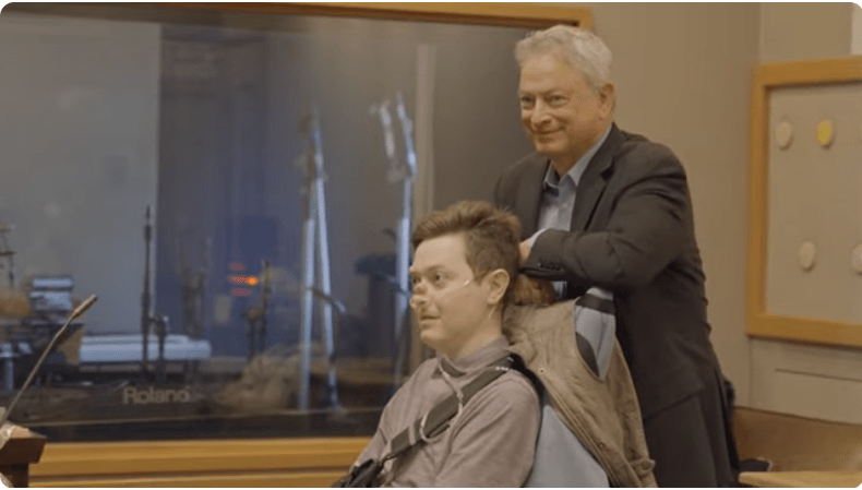 Mac and Gary Sinise on a video dated February 22, 2024 | Source: Youtube/@macsinise7489