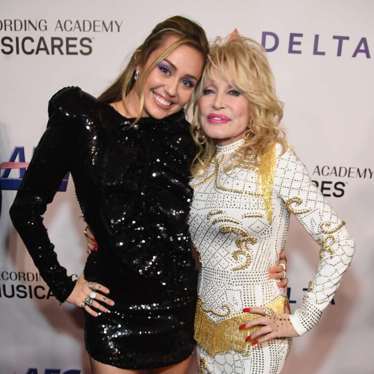 Miley Cyrus and Dolly Parton attend MusiCares Person of the Year honoring Dolly Parton in Los Angeles, California on February 8, 2019. | Source: Getty Images