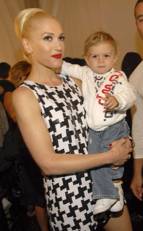 Gwen Stefani with her son, Kingston Rossdale backstage at L.A.M.B Spring 2008 during Mercedes-Benz Fashion Week on September 5, 2007 in New York City | Source: Getty Images