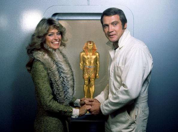 Farrah Fawcett and Lee Majors in 1976 | Source: Getty Images