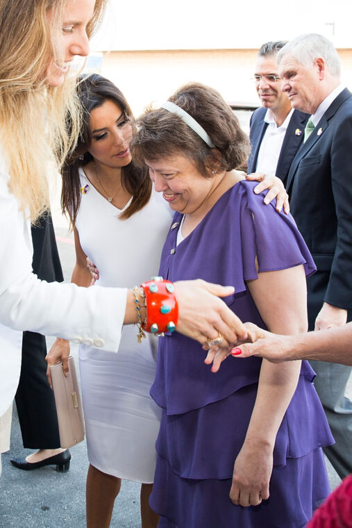 Eva and her sister Elizabeth Judina Longoria at the grand opening ceremony of the Children's Rehabilitation Institute of TeletónUSA (CRIT USA) on October 30, 2014, in San Antonio, Texas | Source: Getty Images